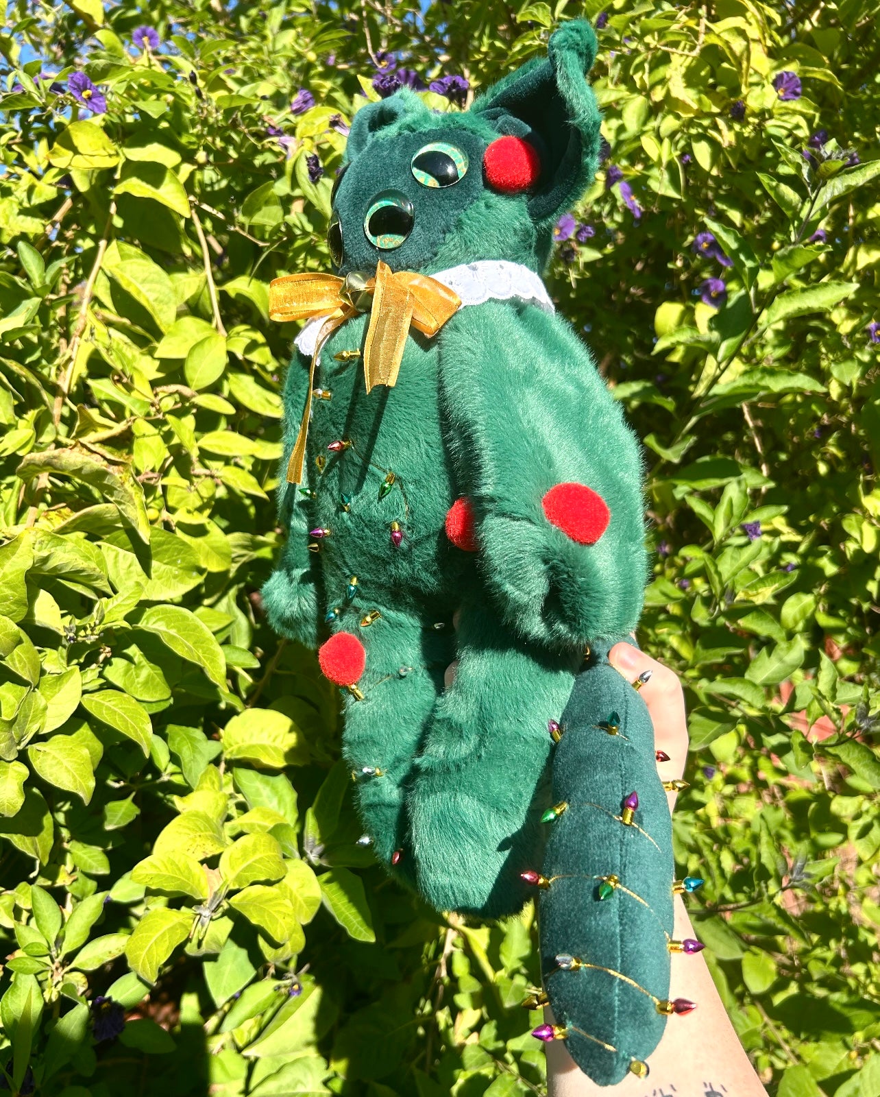 Emerald ( Christmas plushie )
