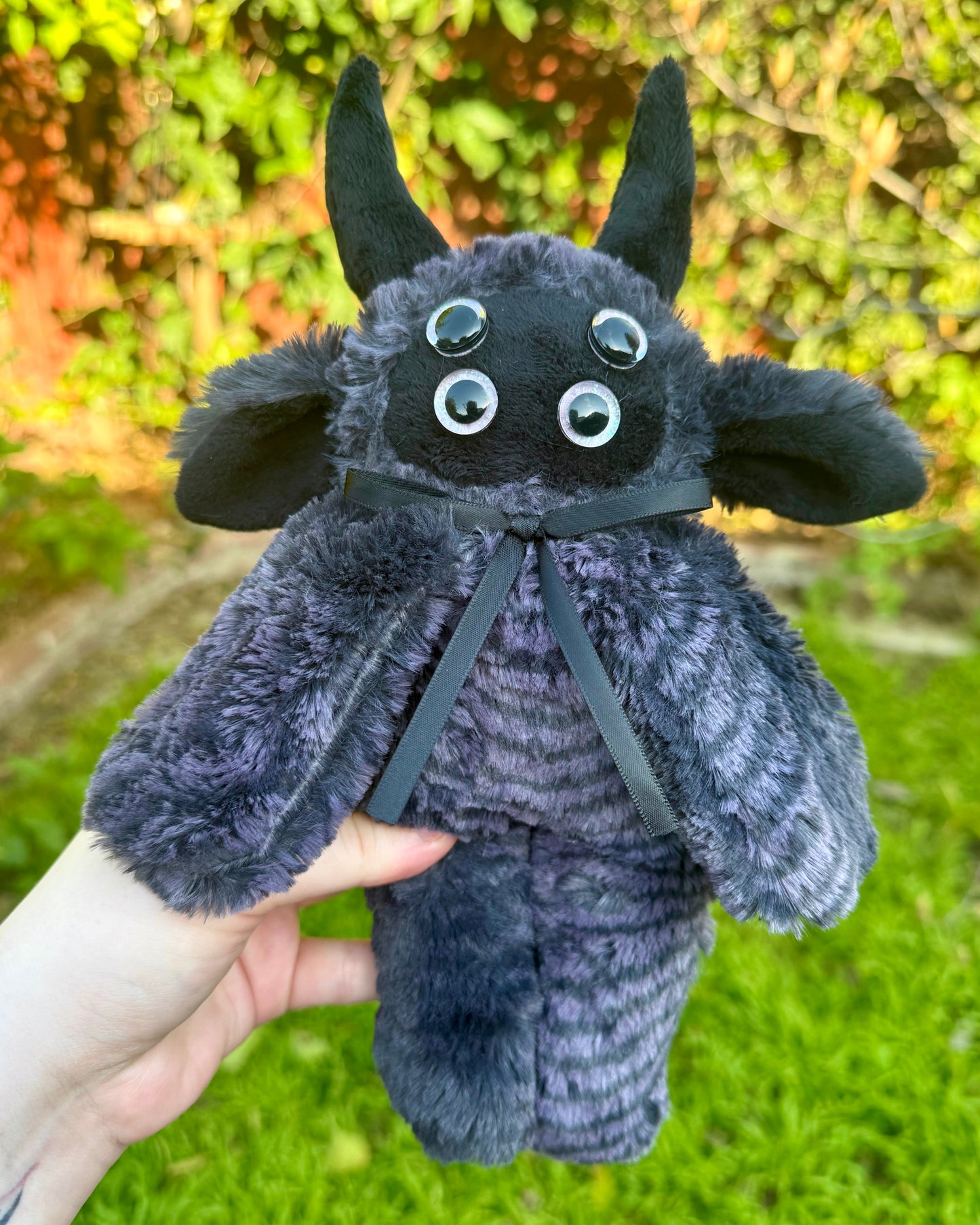 Celia ( small monster plush )