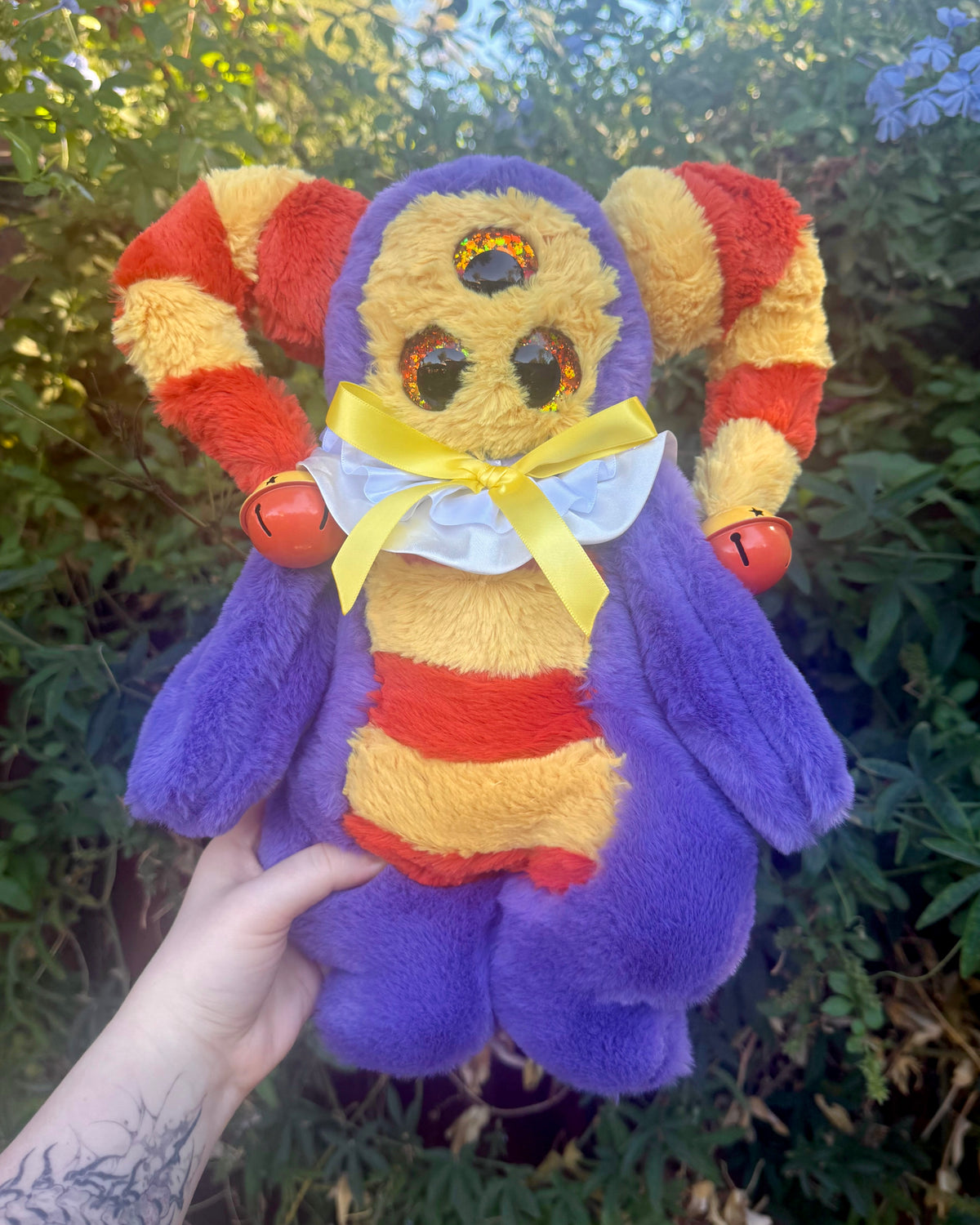 Endora * halloween jester *