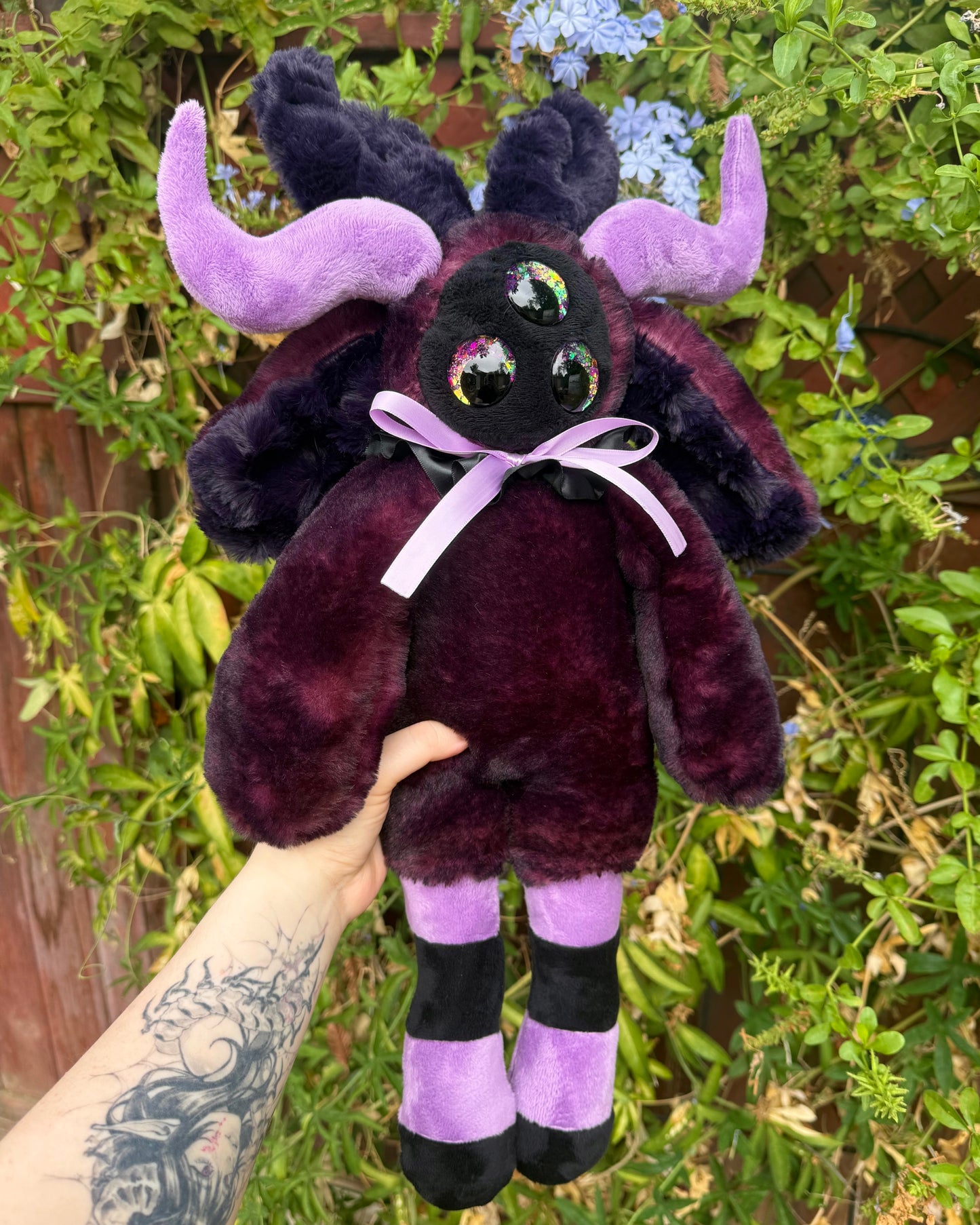 Nyx * demon plushie *