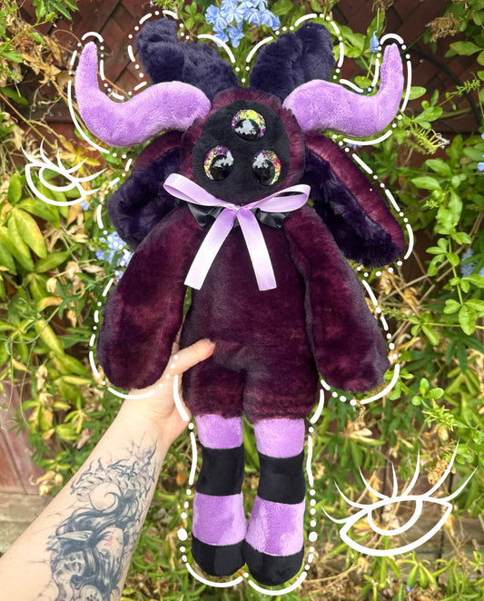 Nyx * demon plushie *