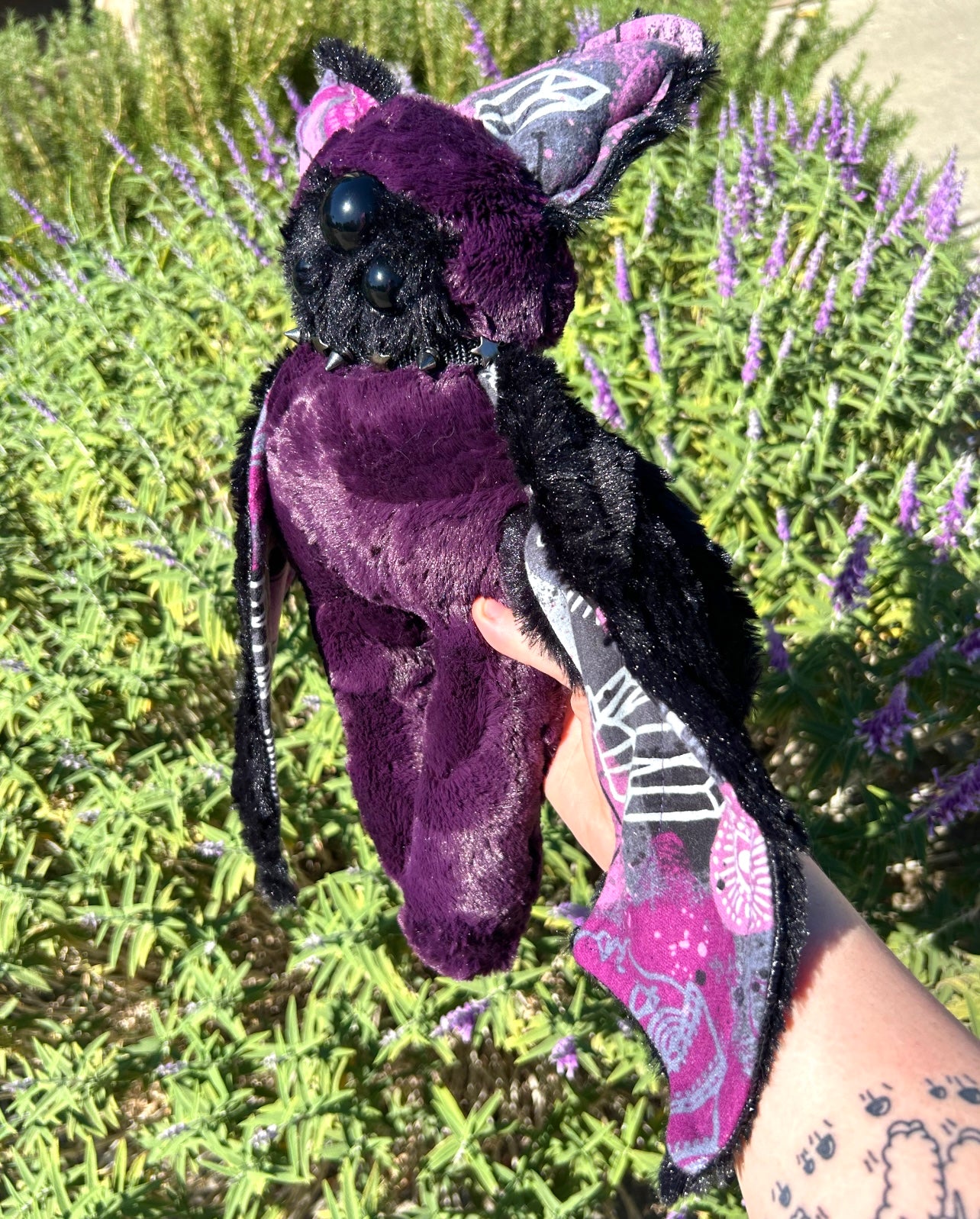 Endora ( bat plushie ) *spooky drop*