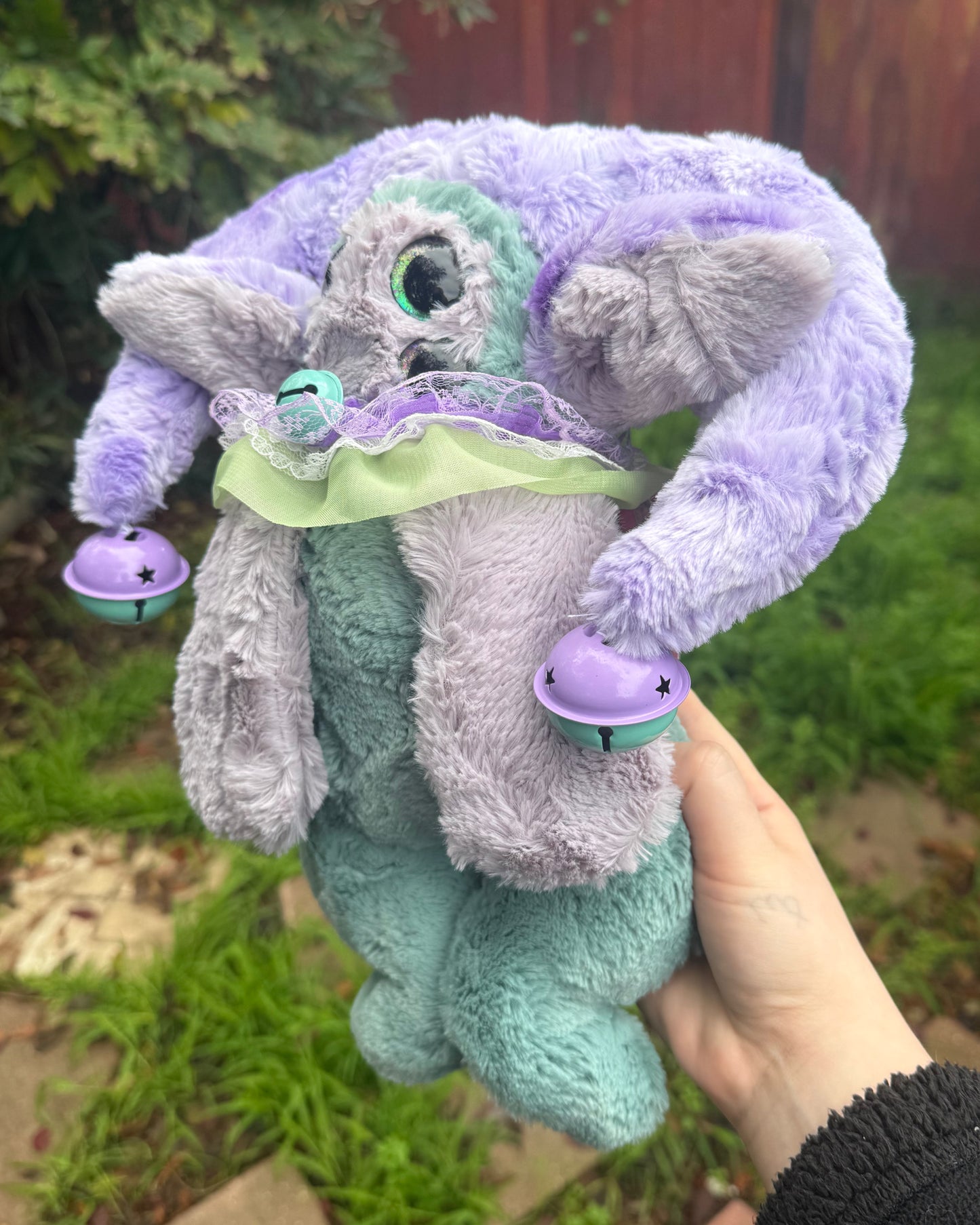 Geode ( jester plushie ) ￼