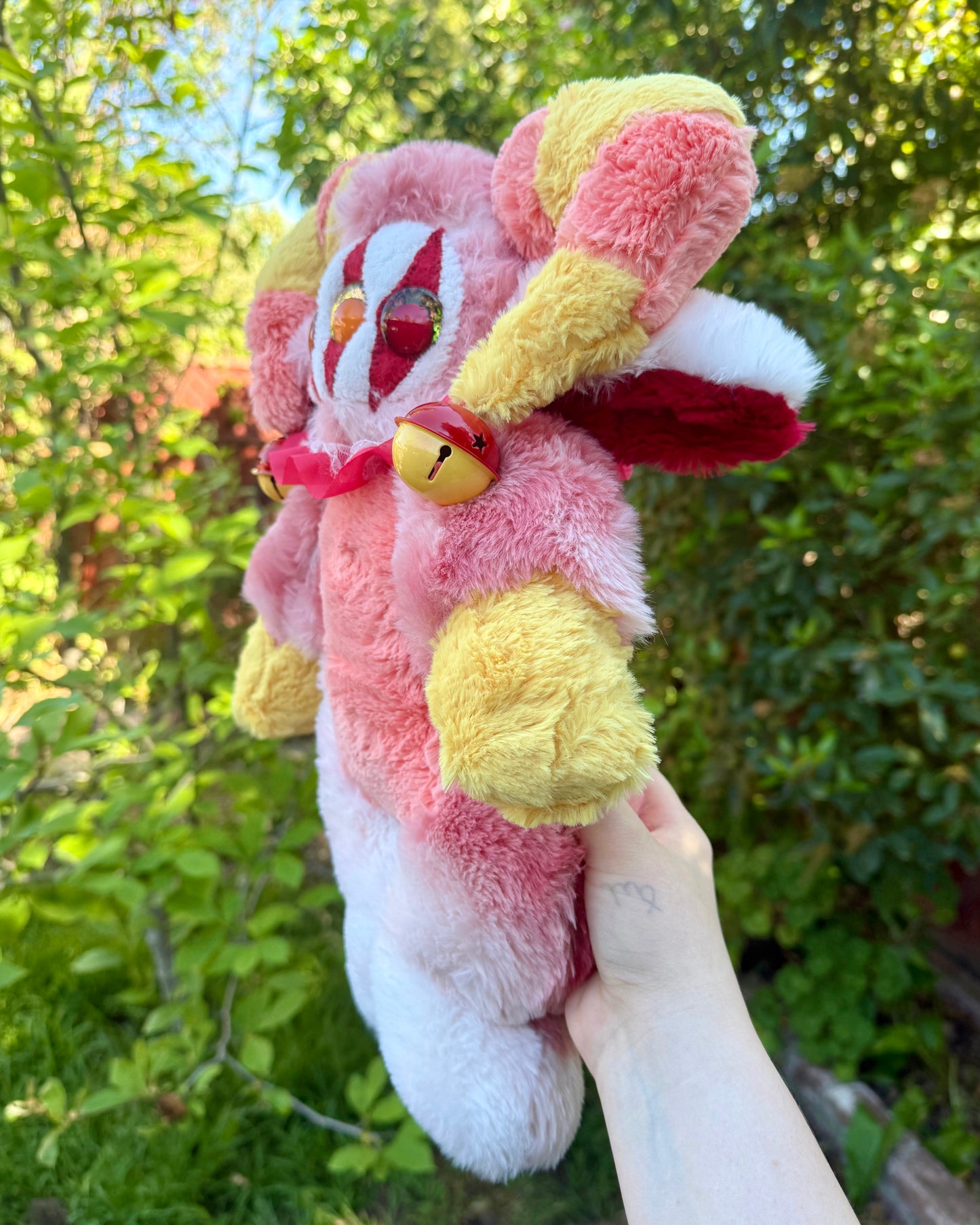 Sunset (jester plush)