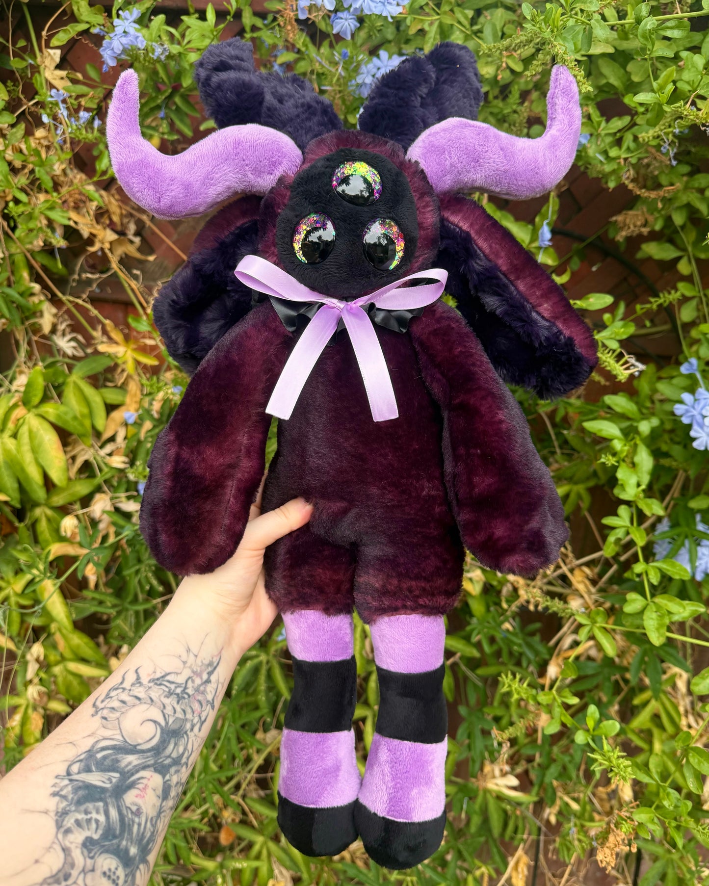 Nyx * demon plushie *