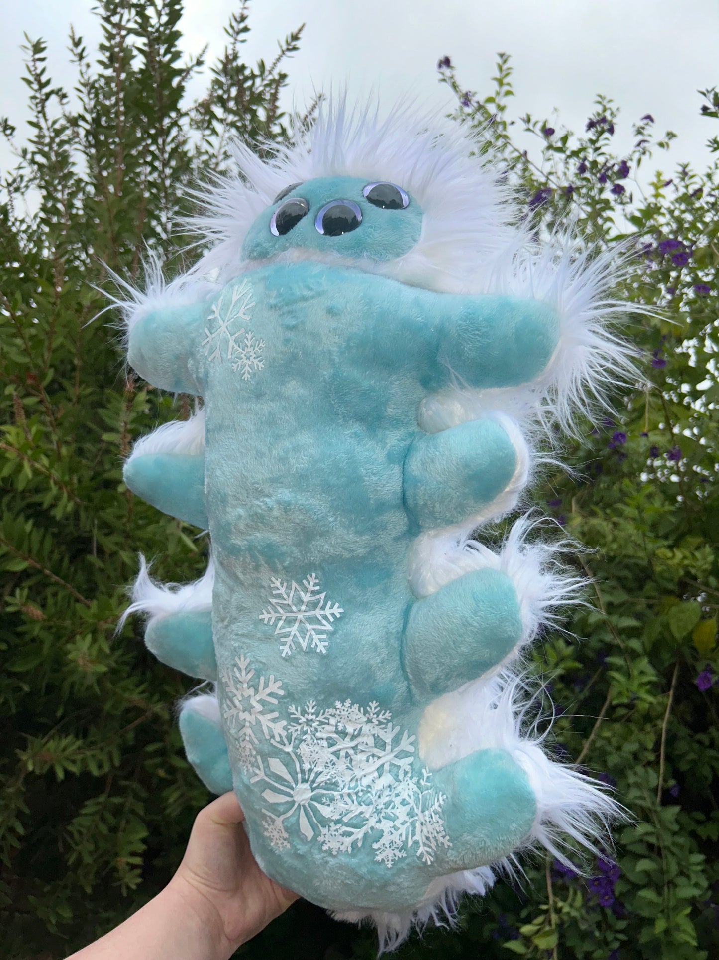 Blizzard ( centipede plushie )