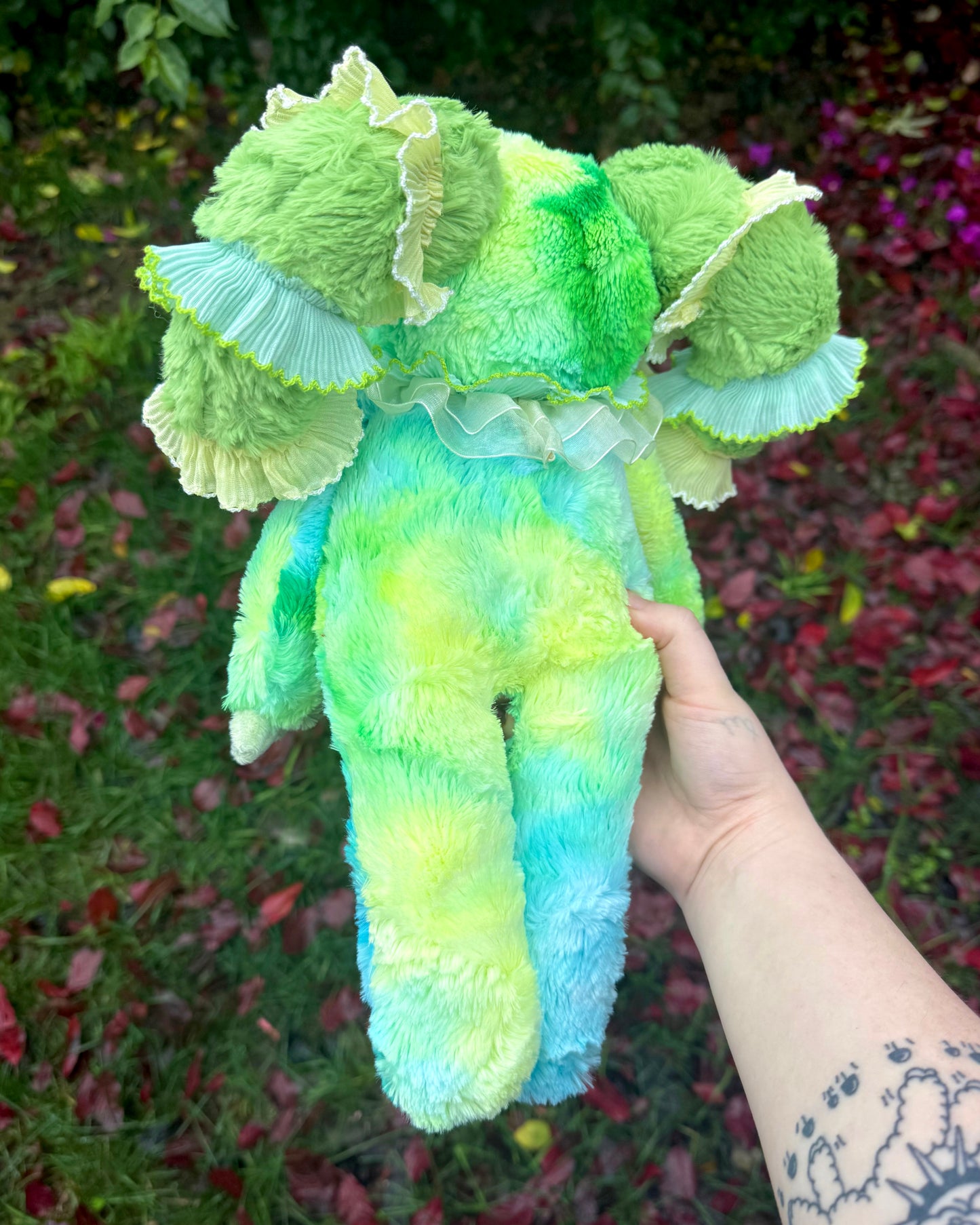 Lime ( demon plushie )