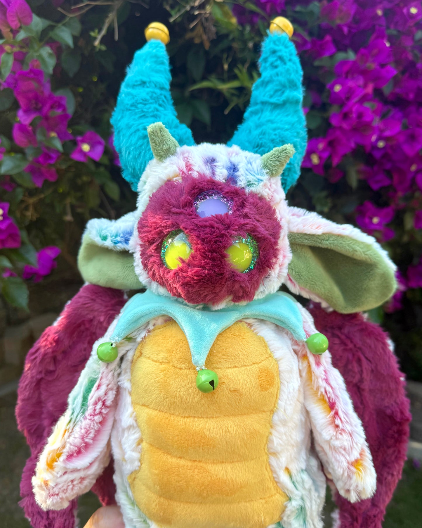 Twinkle * clown dragon *