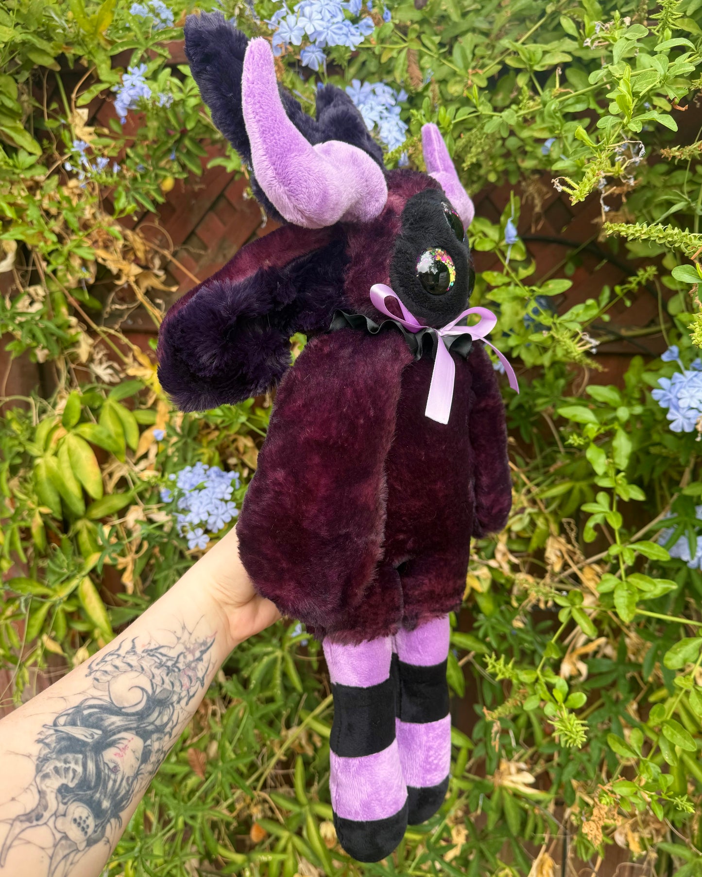 Nyx * demon plushie *