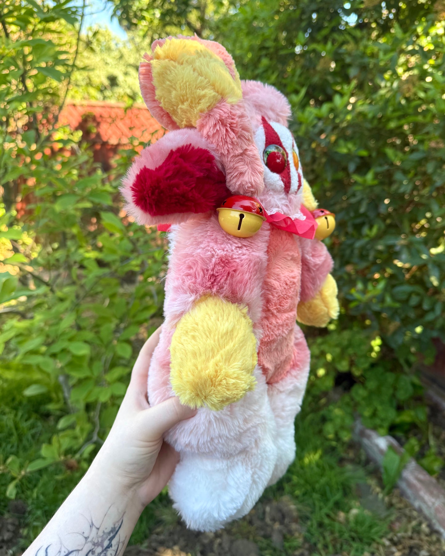Sunset (jester plush)