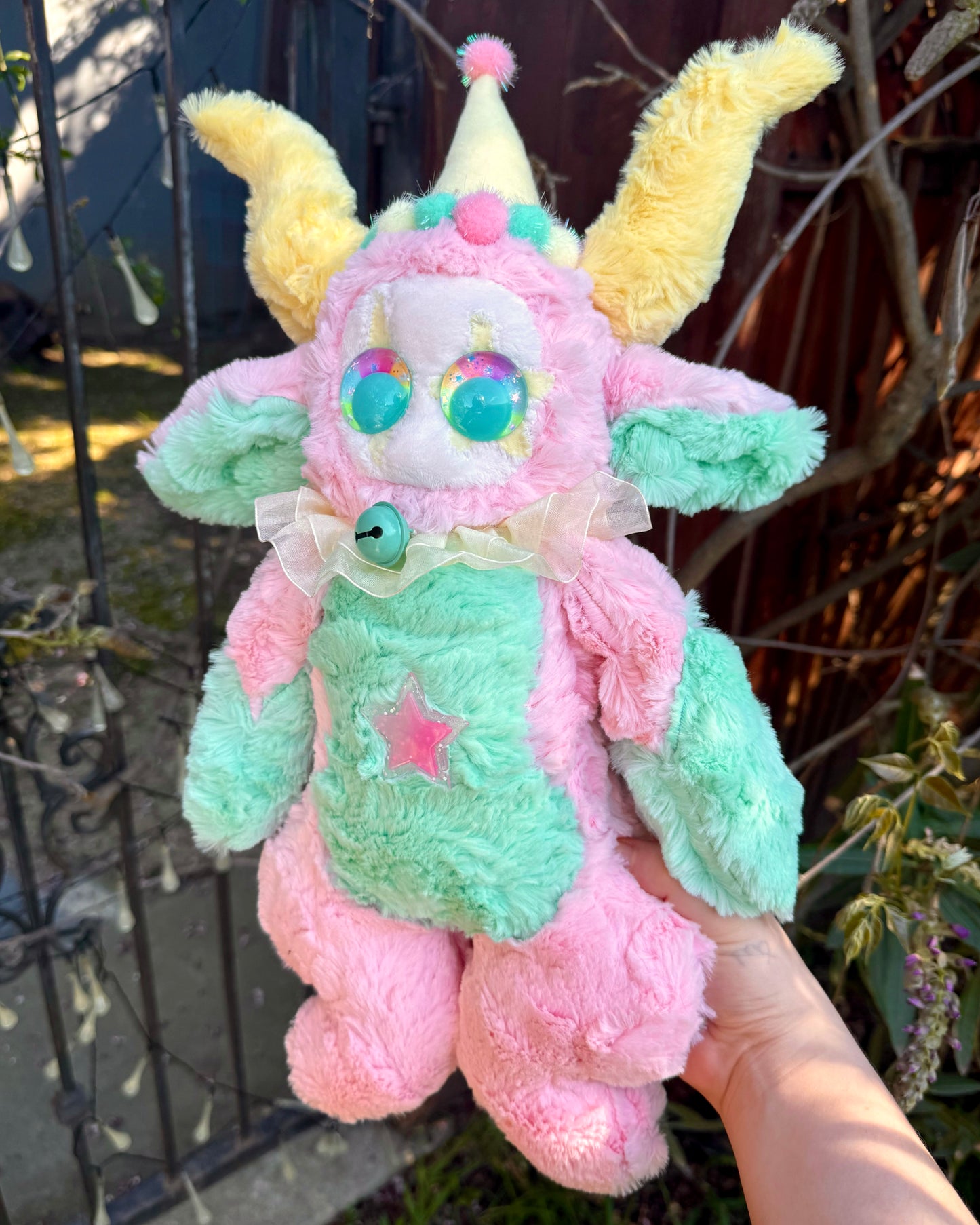 Dizzy ( clown plush )