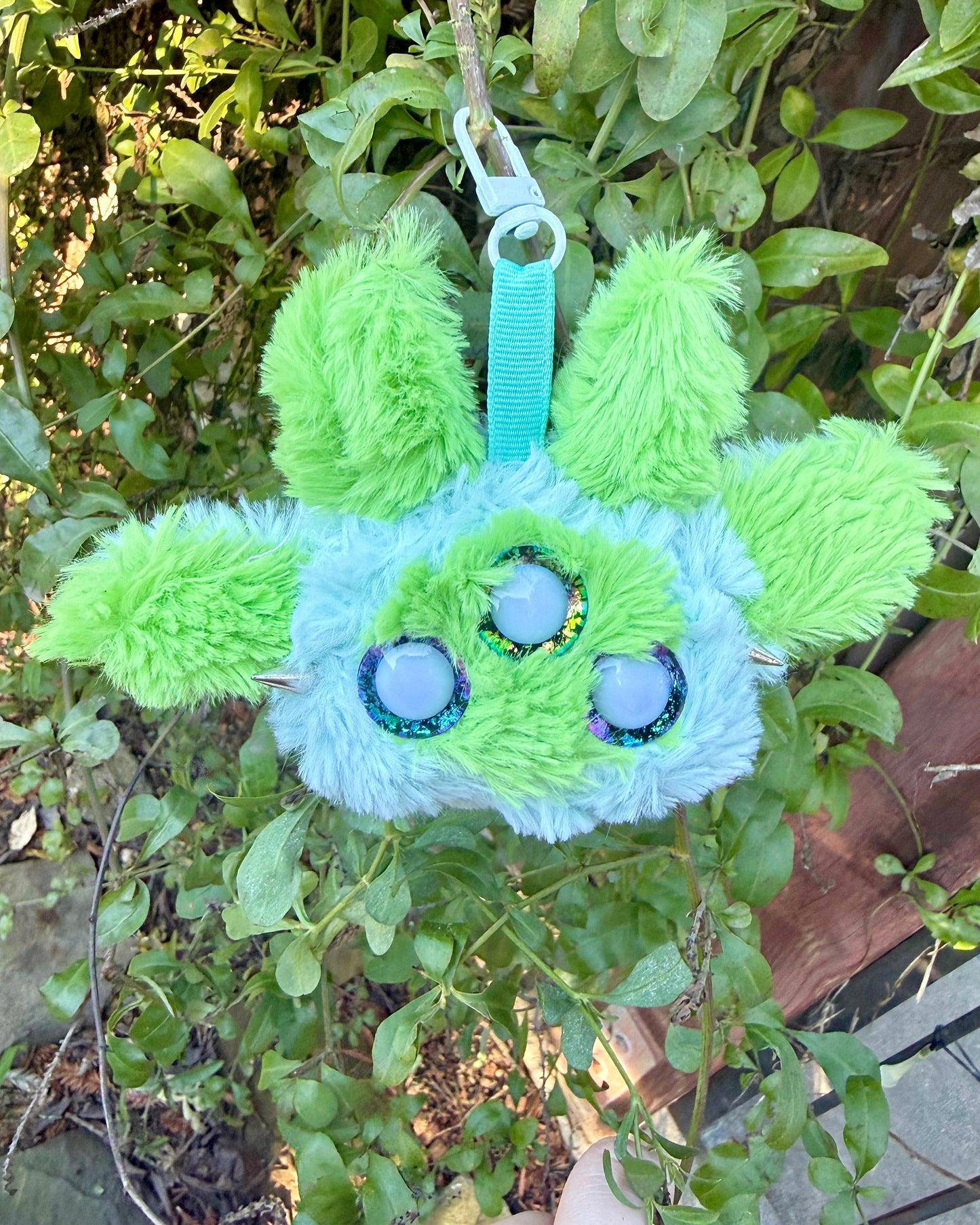 Monster head keychain