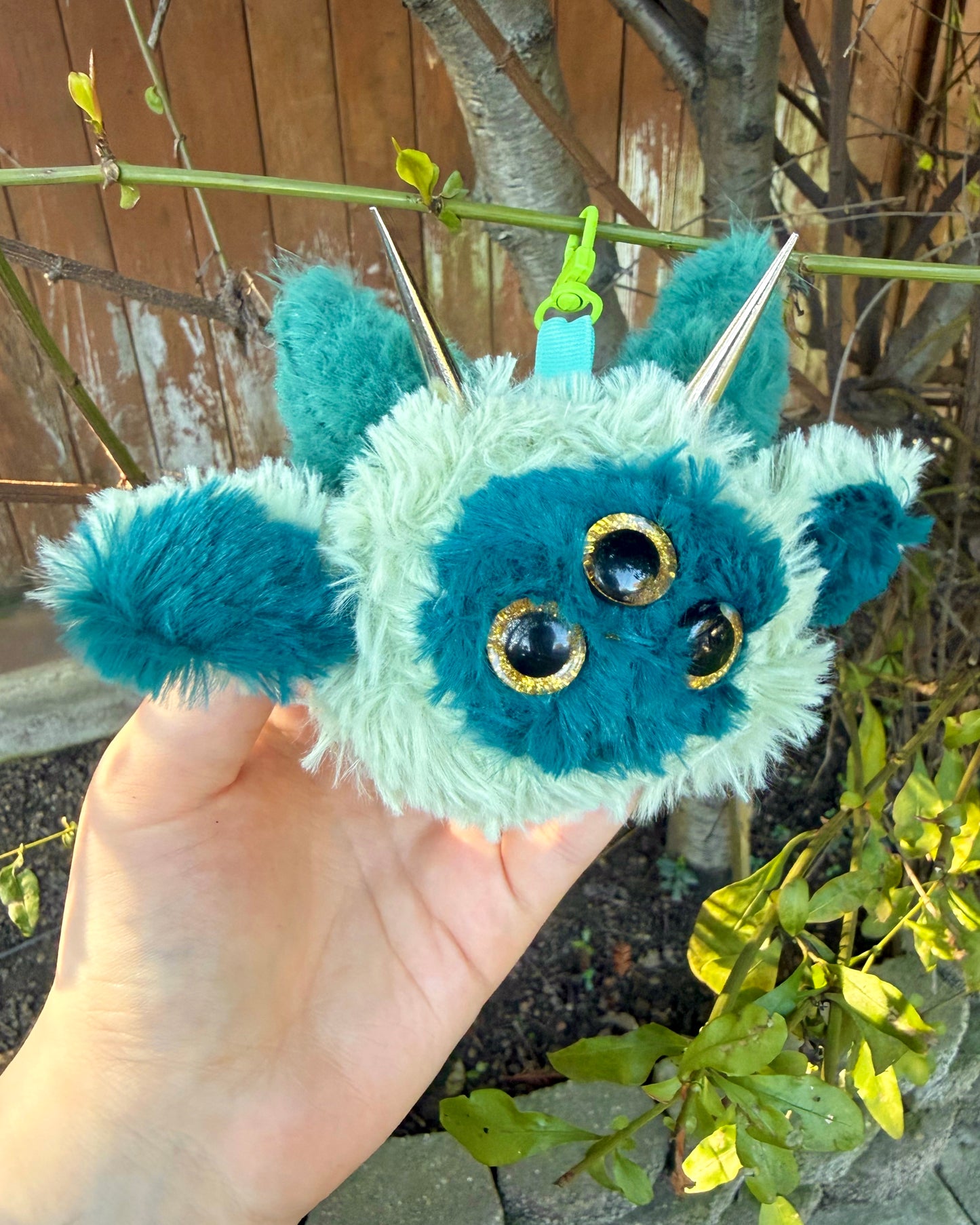 Monster head keychain