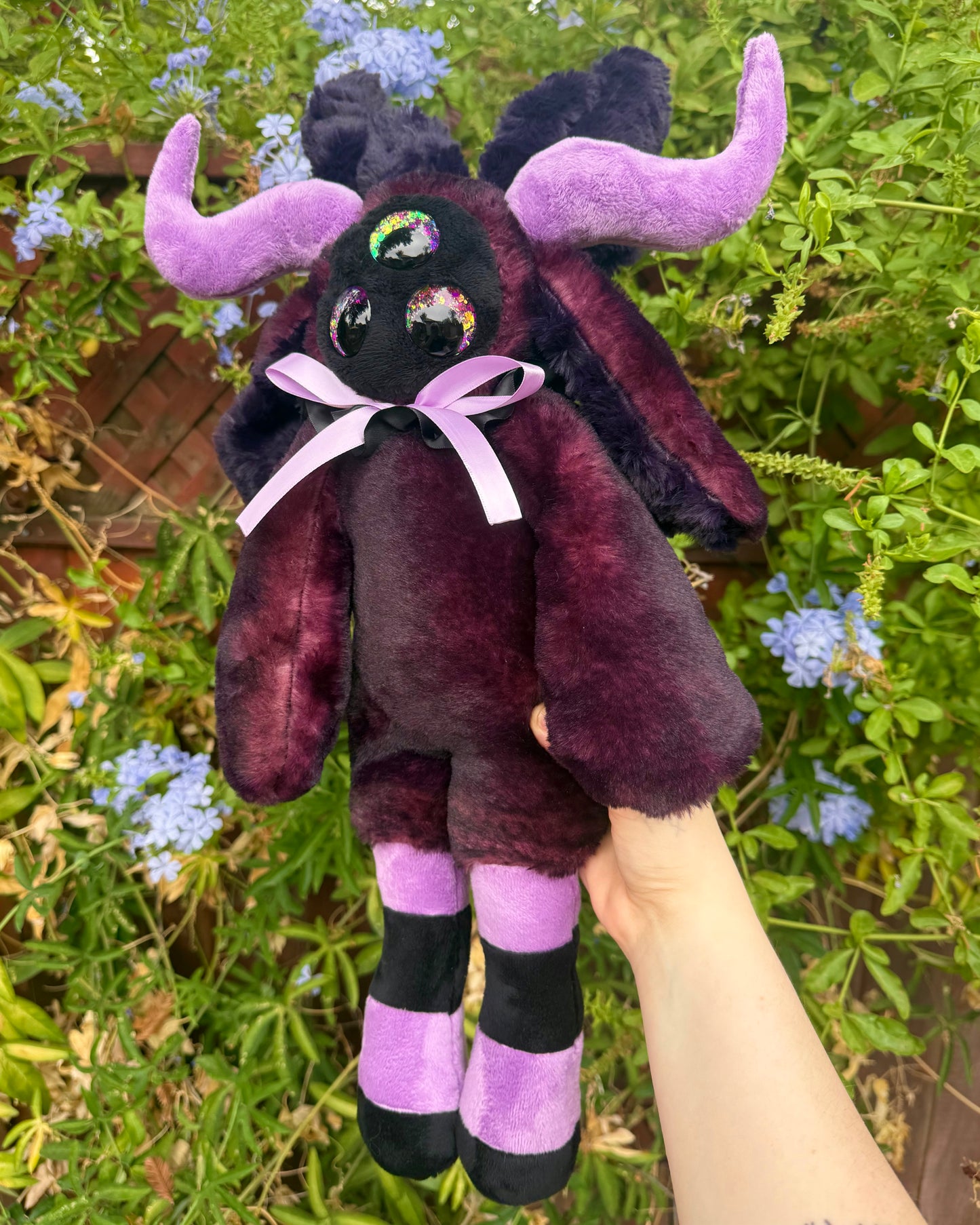 Nyx * demon plushie *