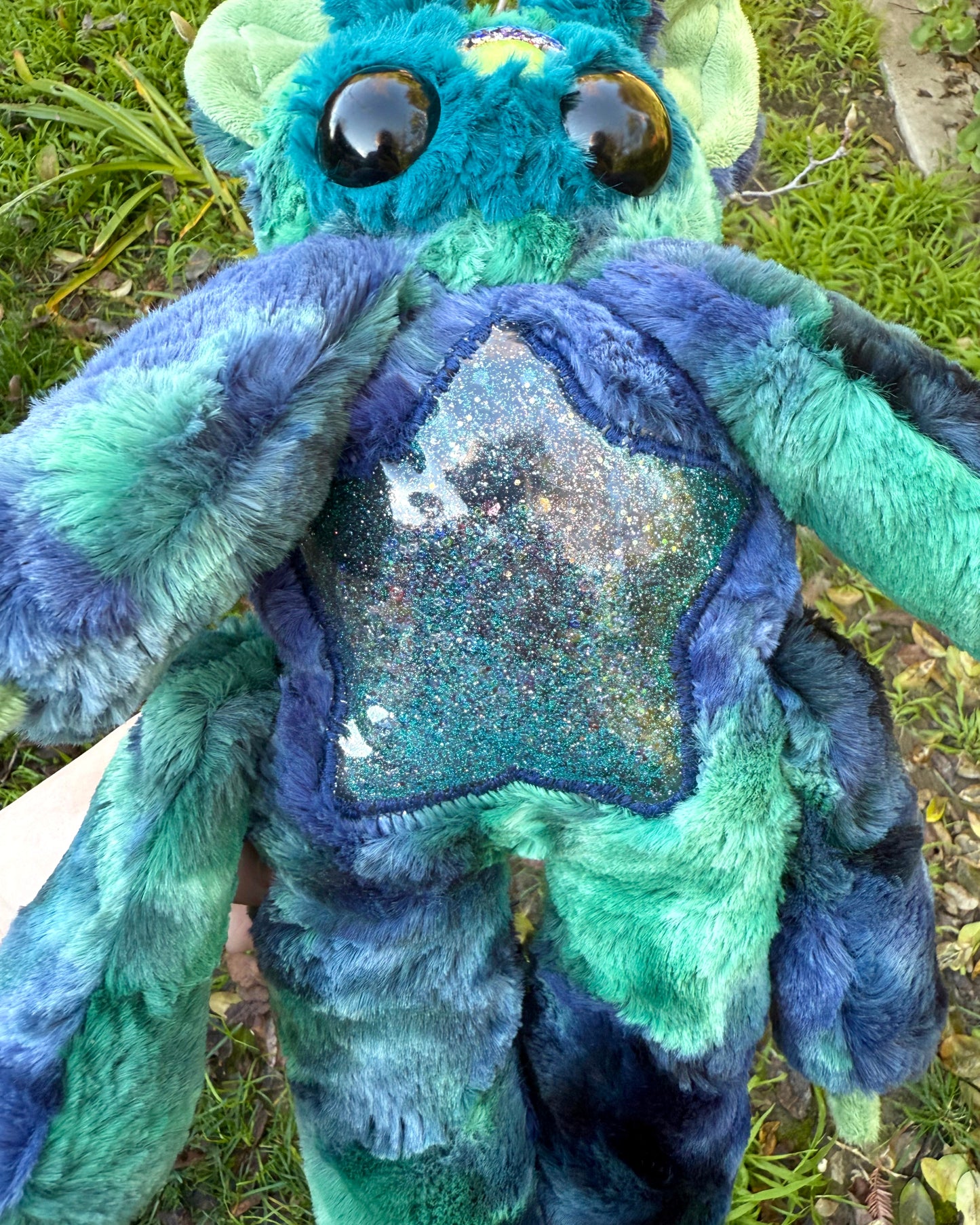 Indigo ( alien plushie )