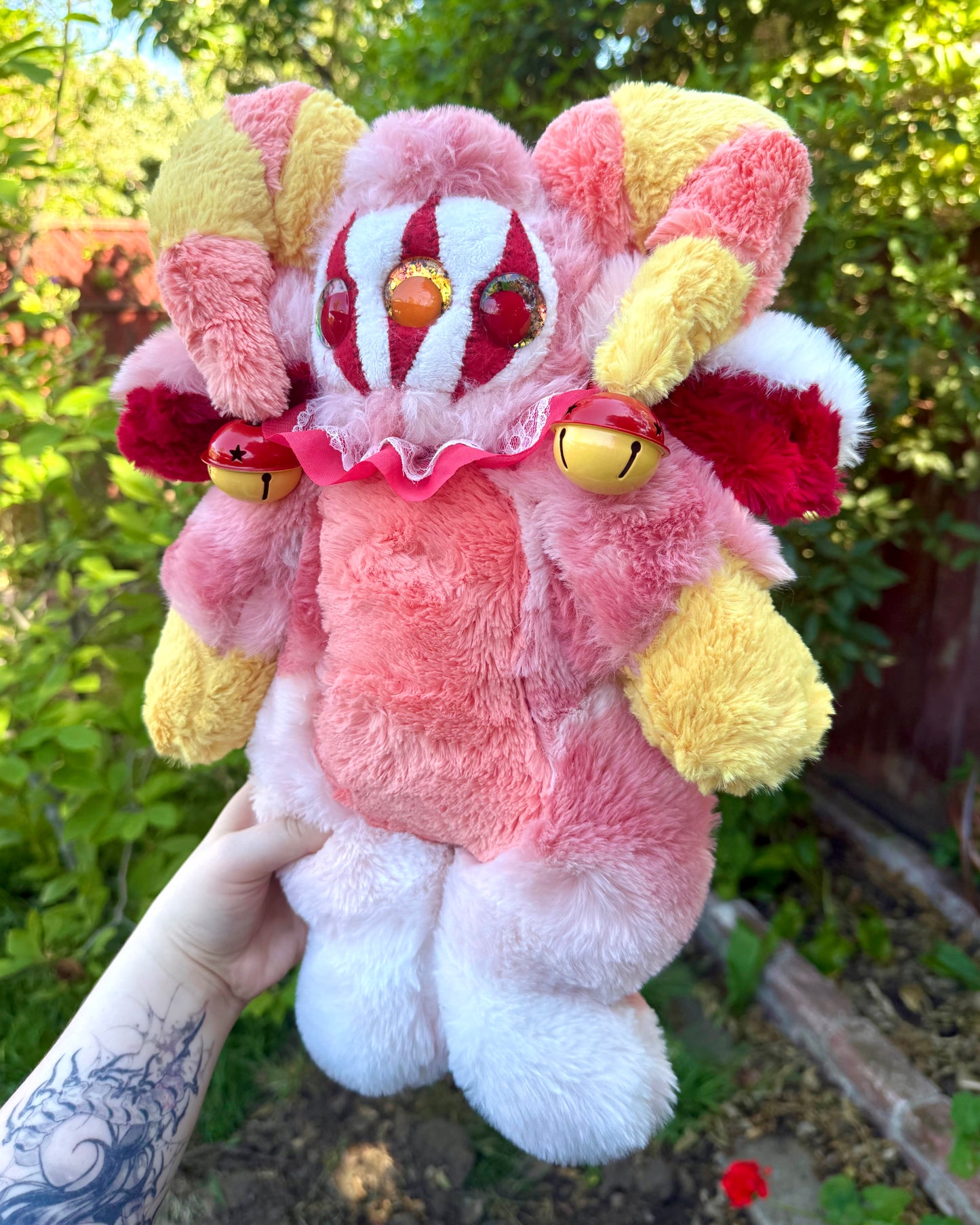 Sunset (jester plush)