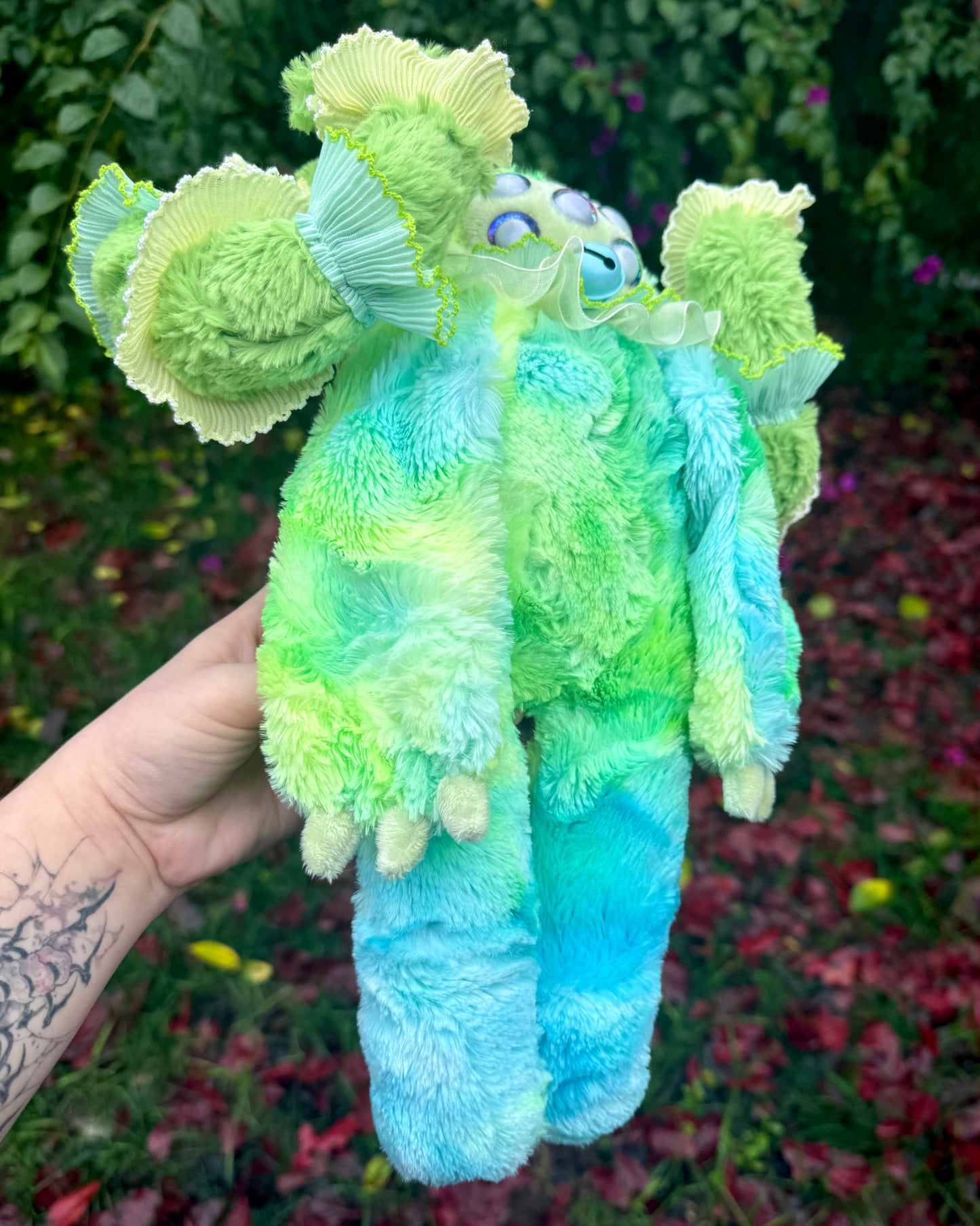 Lime ( demon plushie )