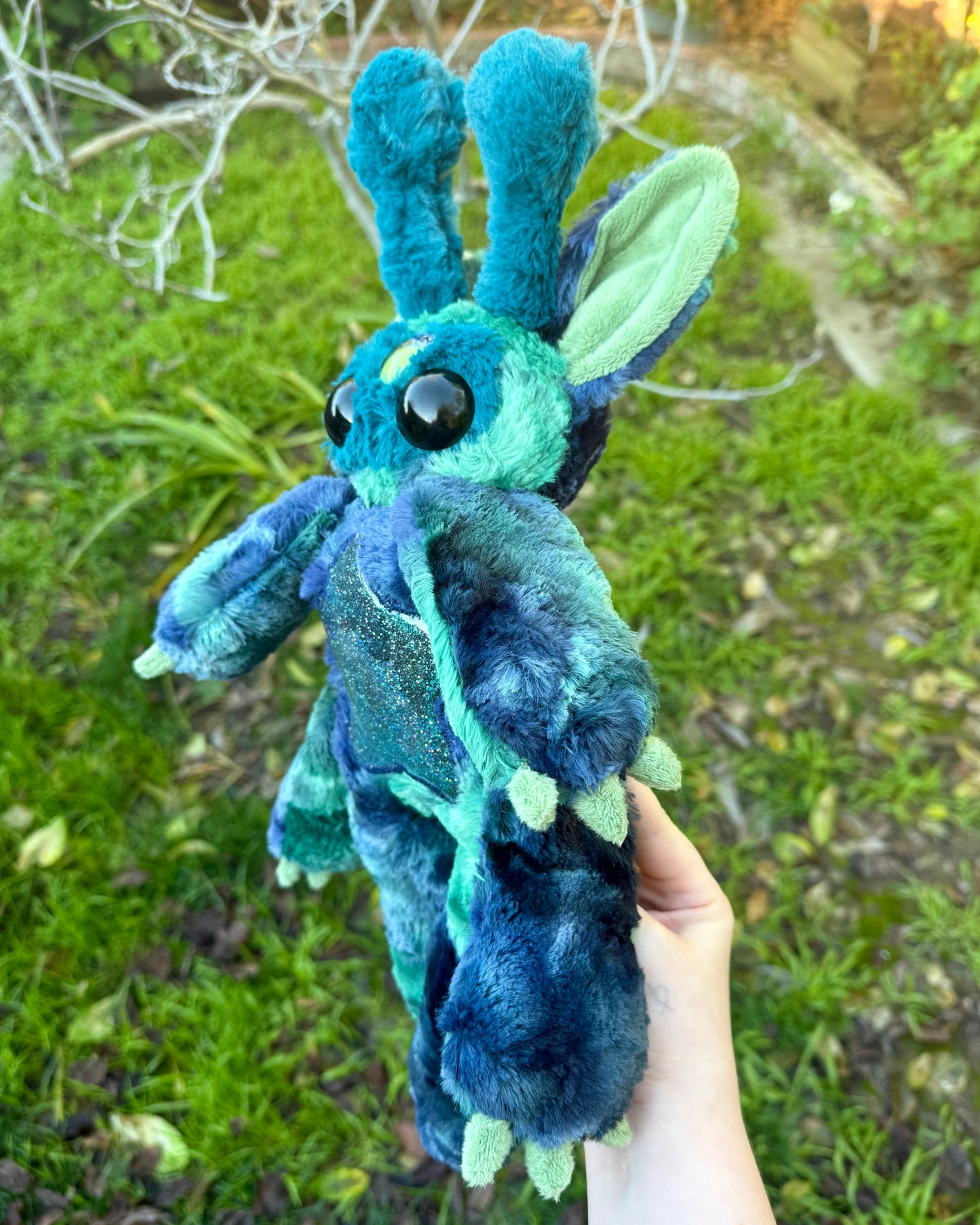 Indigo ( alien plushie )