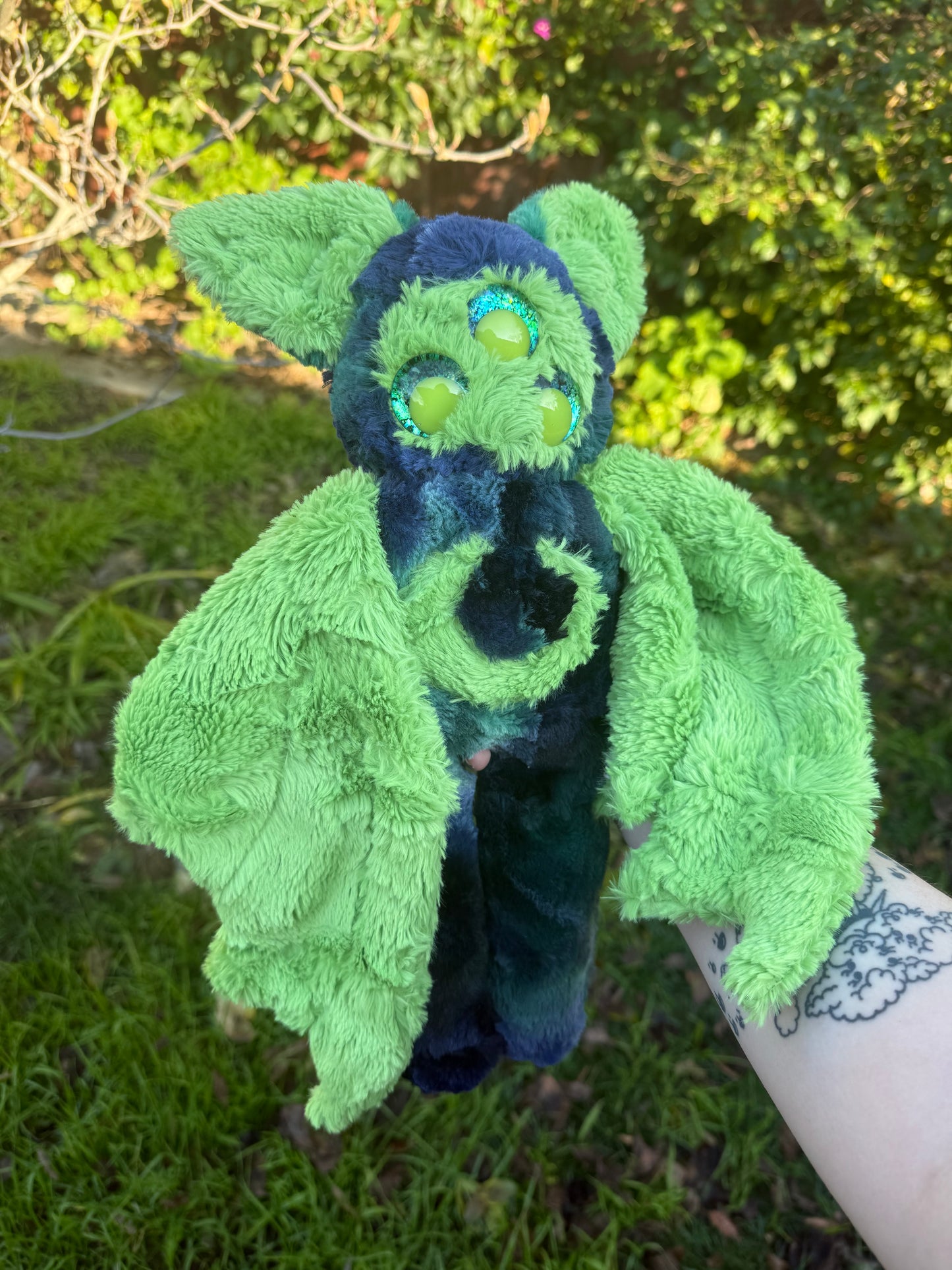 Custom bat plushie for fayne
