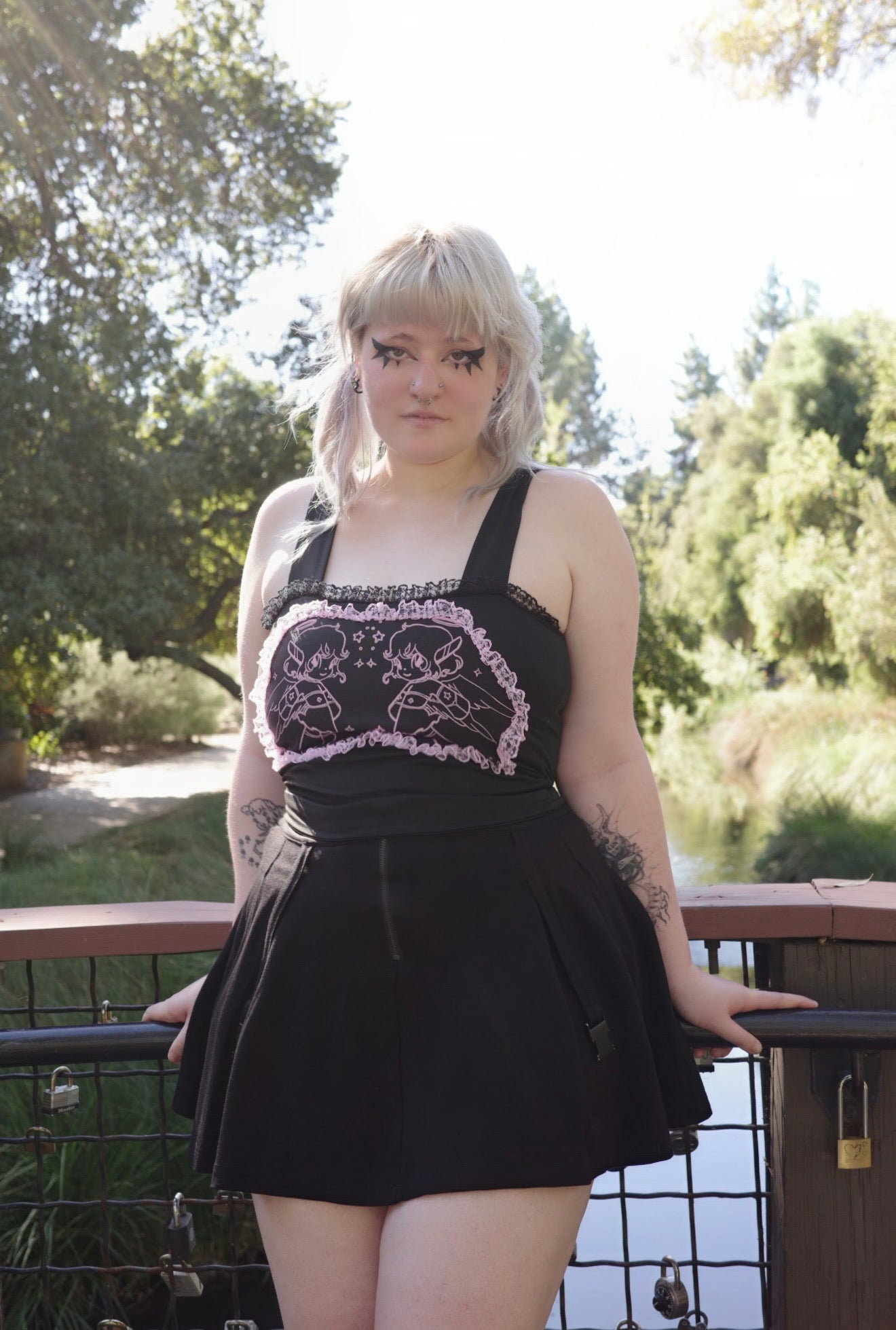 Robot girl tank * Kawaiikiink X faepuppies *