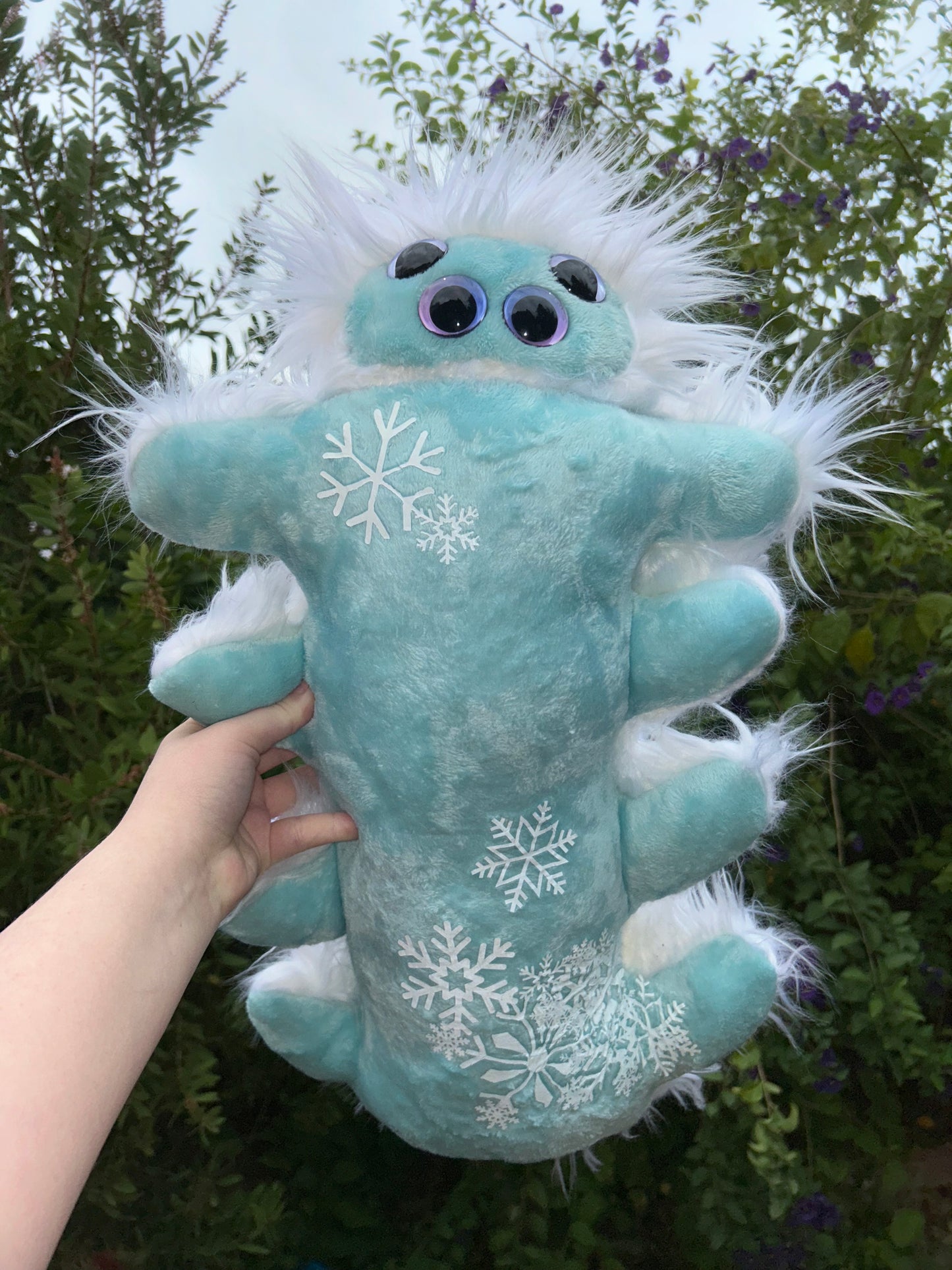 Blizzard ( centipede plushie )