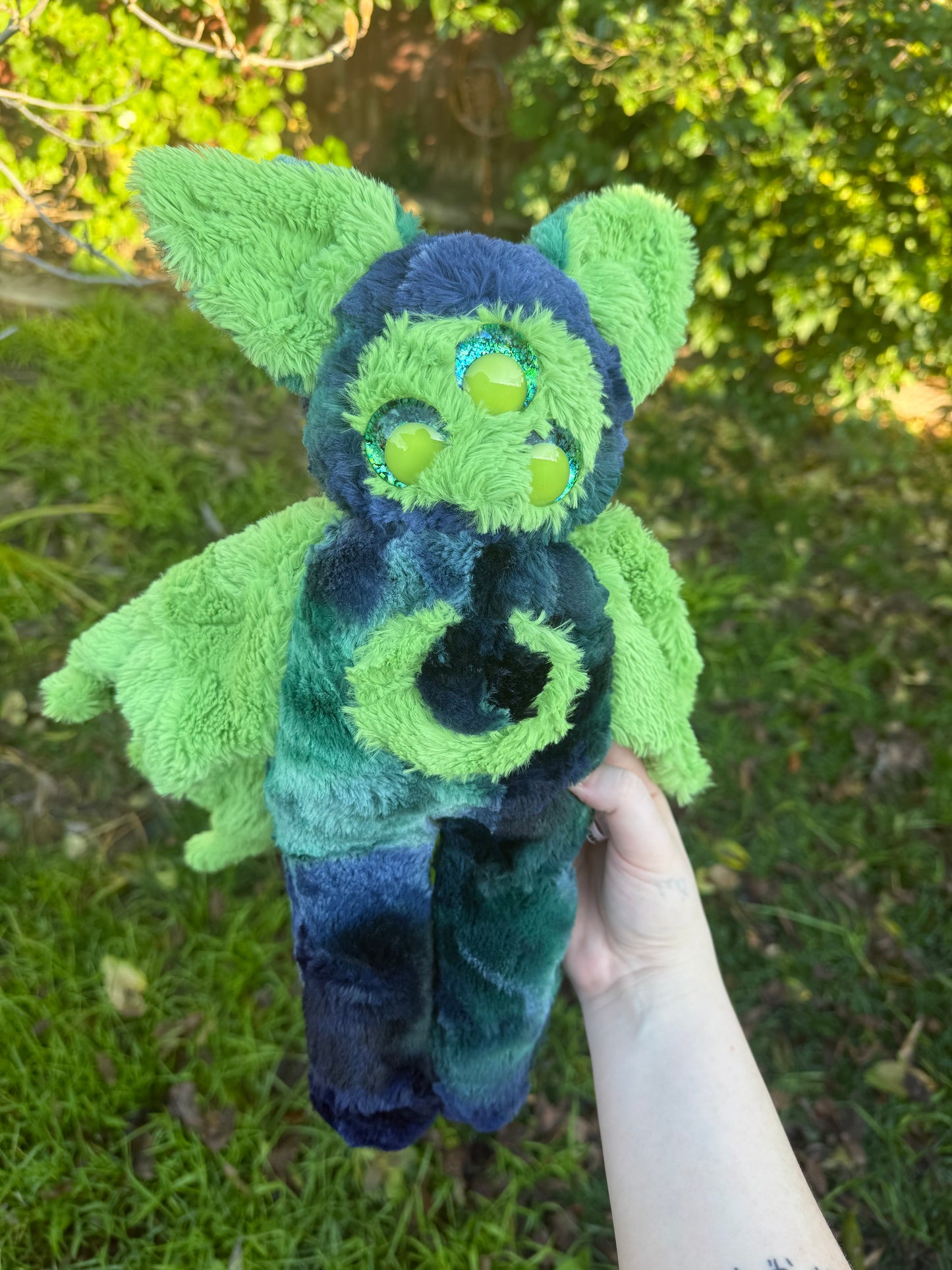 Custom bat plushie for fayne