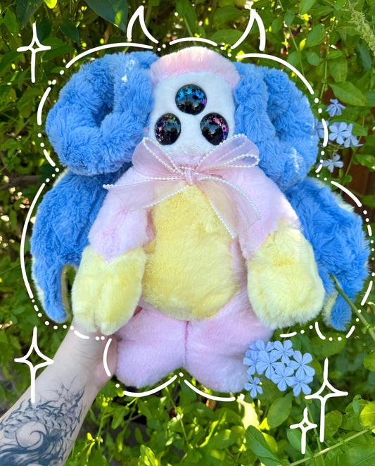 Froll *demon plushie *