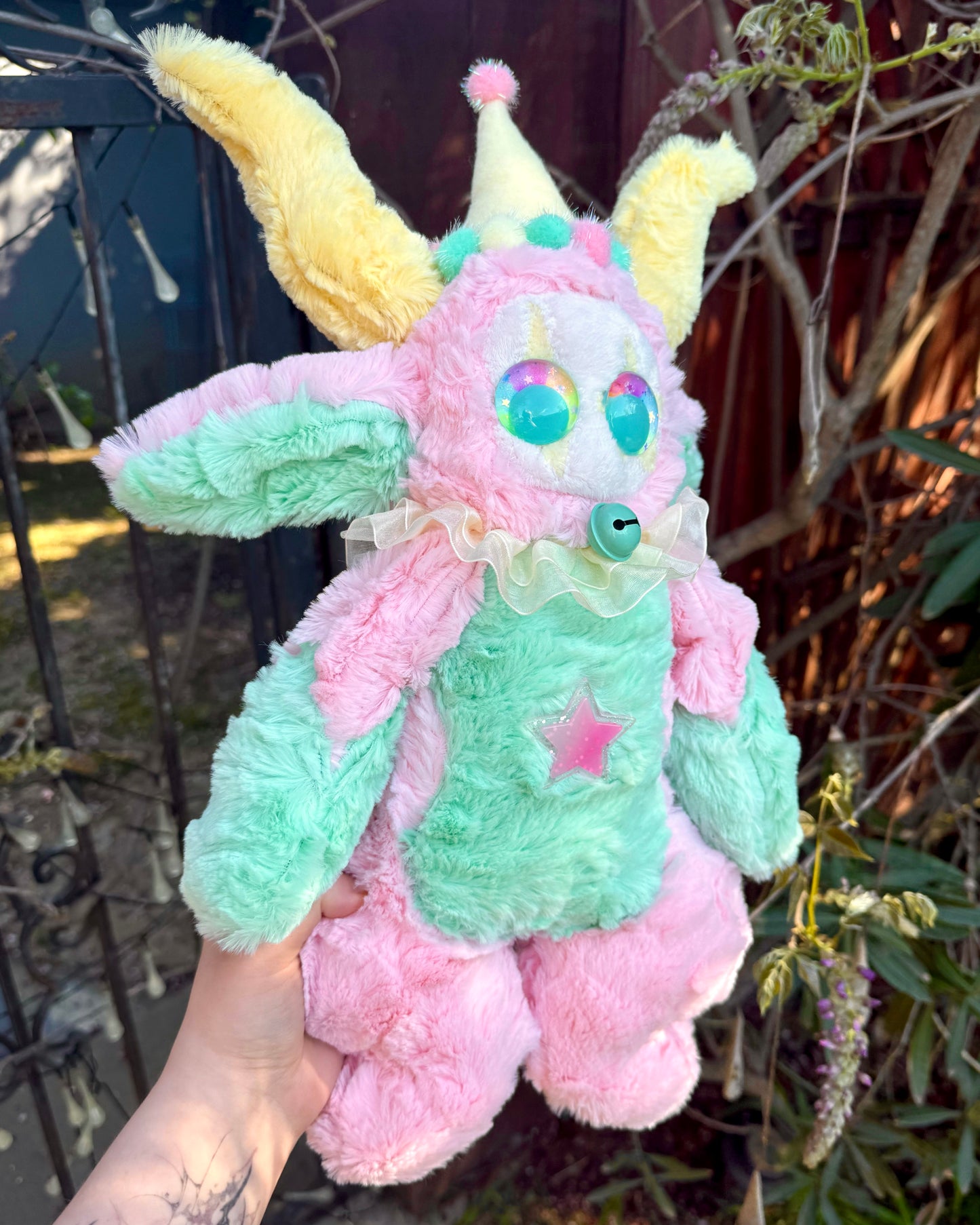 Dizzy ( clown plush )