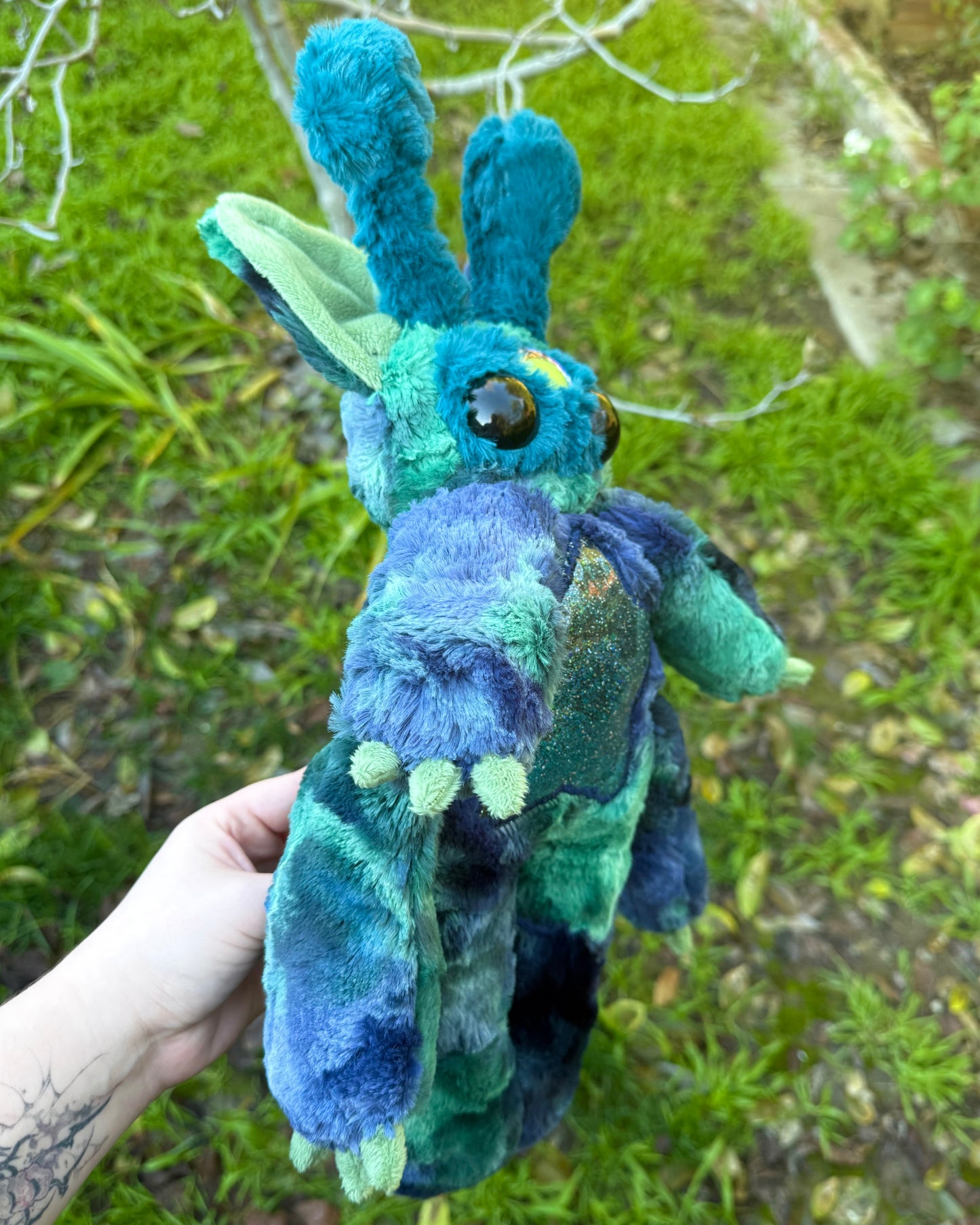 Indigo ( alien plushie )