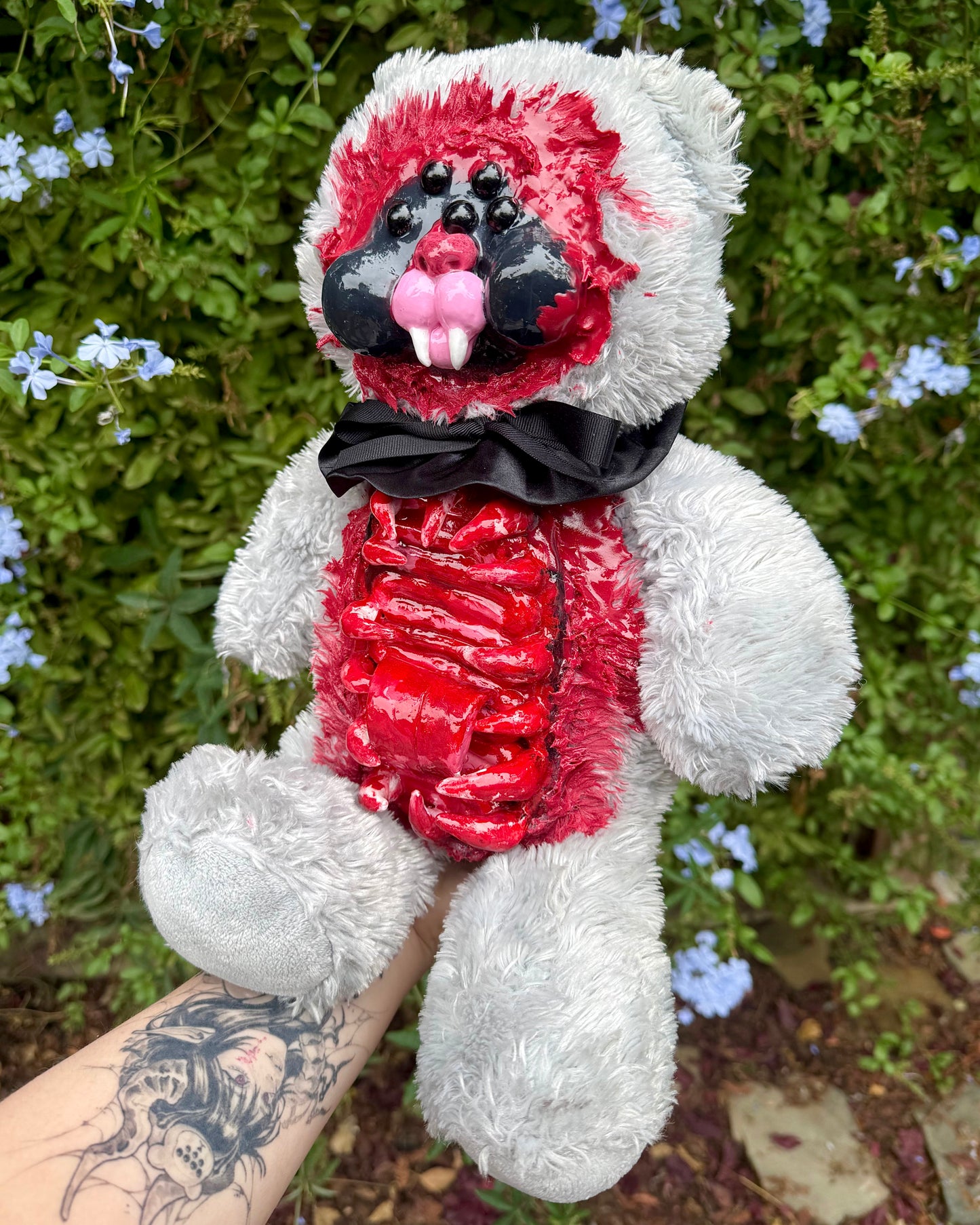 Grumble ( gore bear ) * spooky drop *