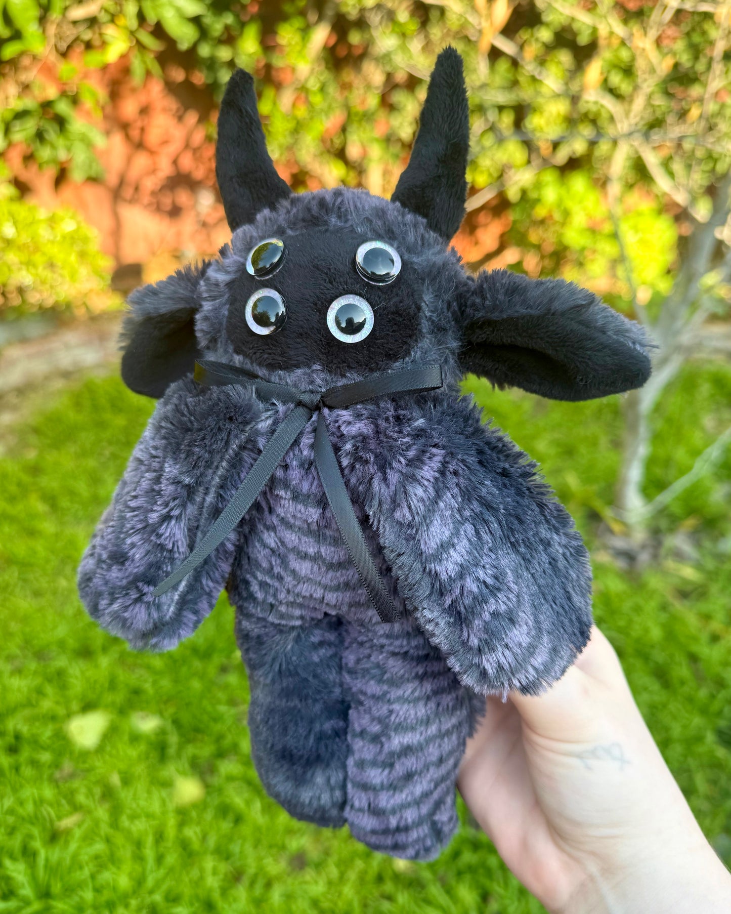Celia ( small monster plush )