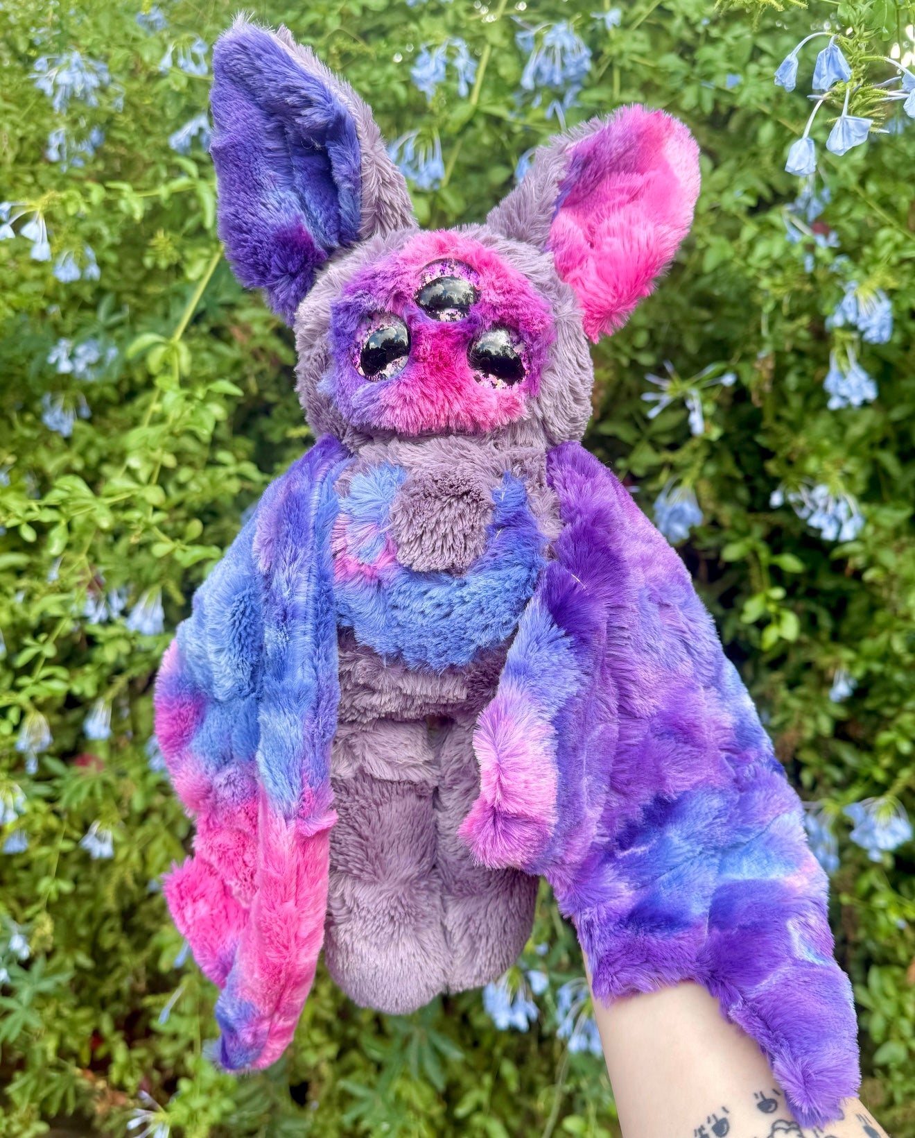 Luna ( bat plushie ) *spooky drop *