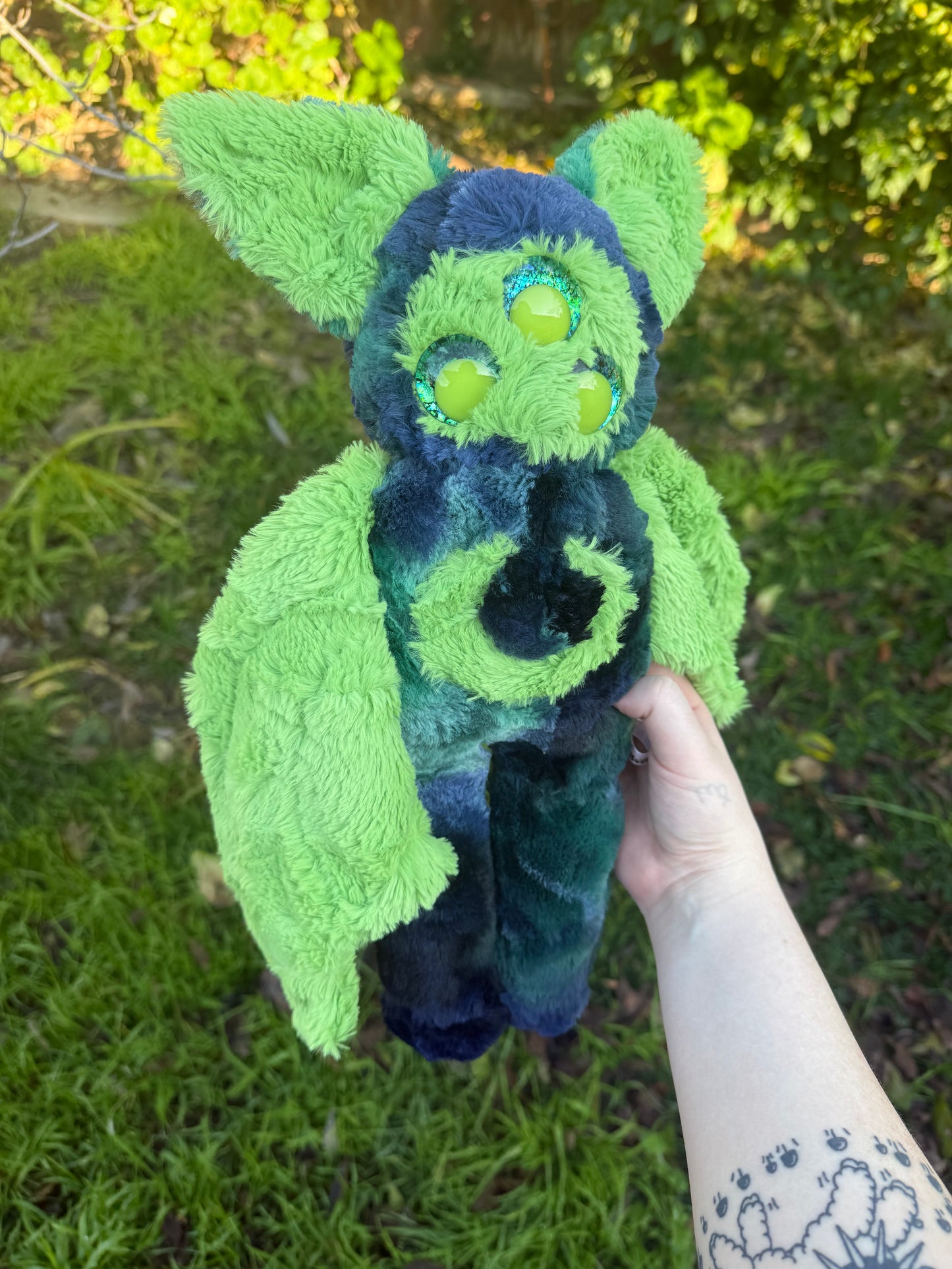 Custom bat plushie for fayne