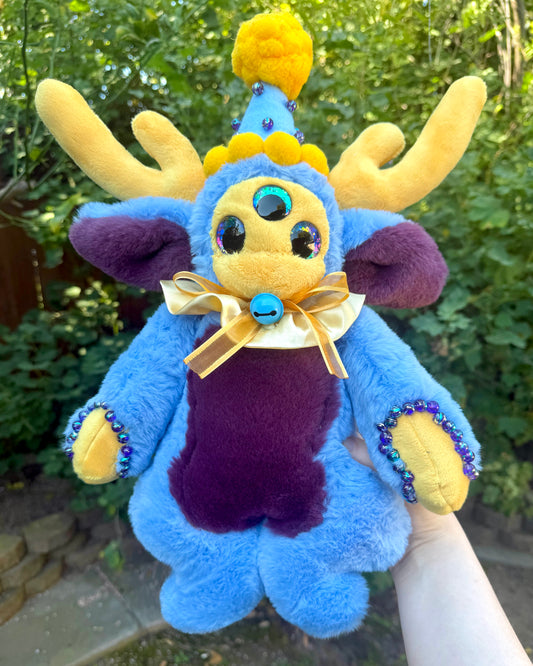 Halo ( clown plush )