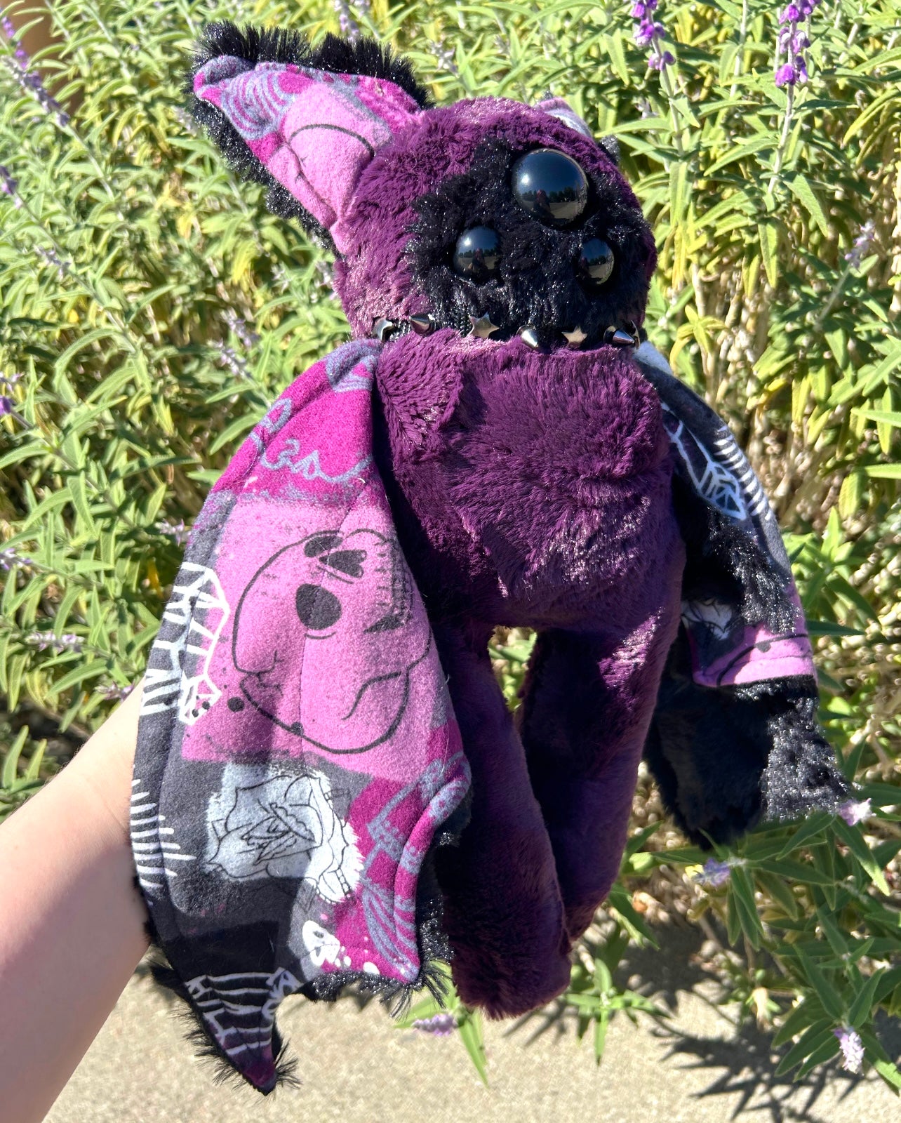 Endora ( bat plushie ) *spooky drop*